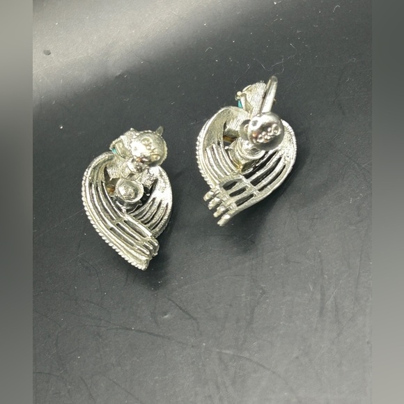 Vintage Coro Earrings Turquoise /Faux Pearl Silver Clip On - Picture 4 of 10